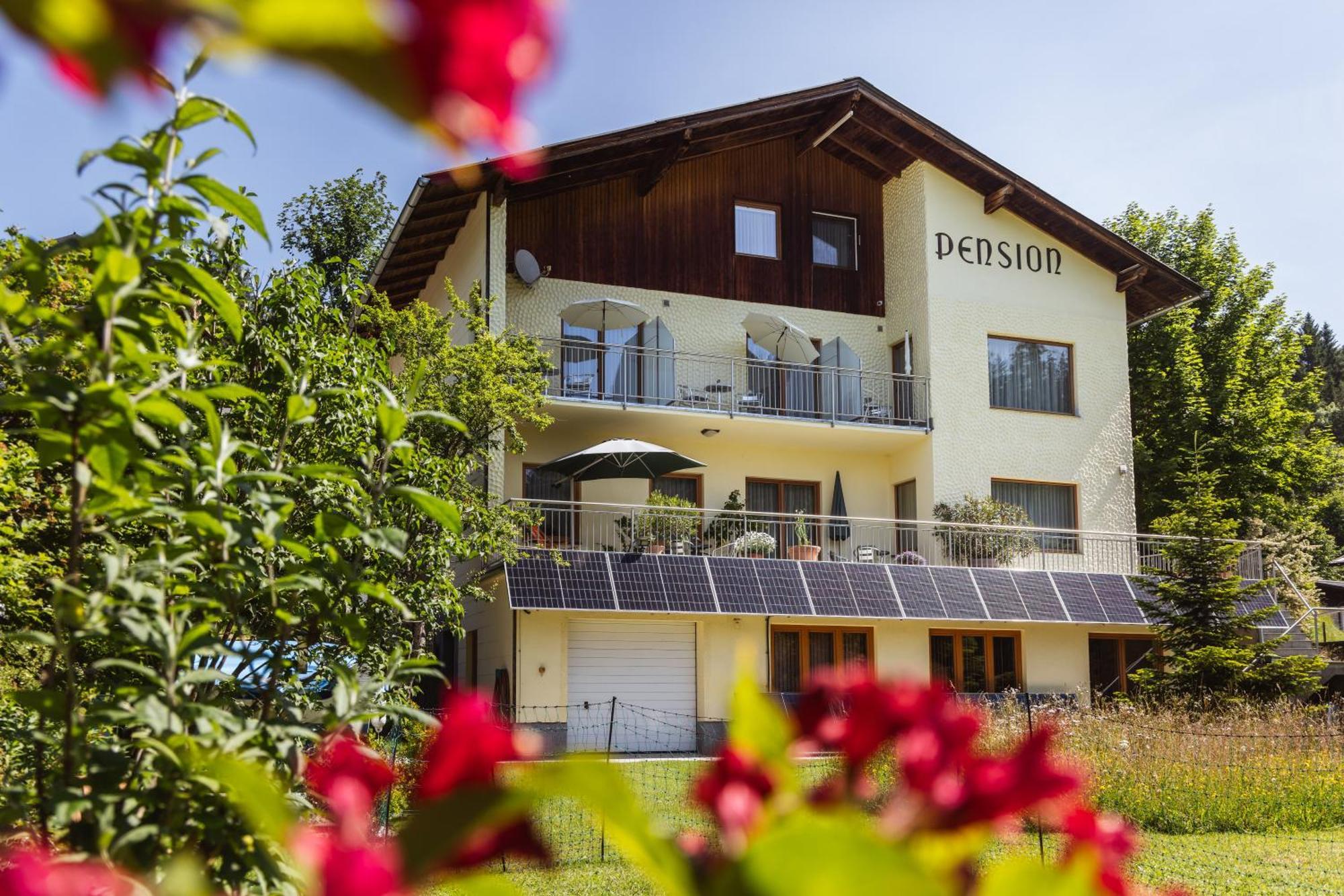 Pension Klug Adults Only - Dorfresort ミッターバッハ エクステリア 写真